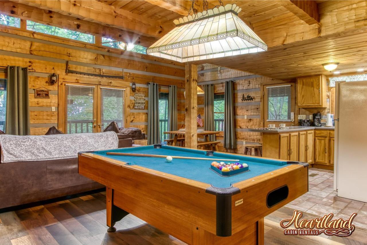 Villa Cozy Mountain Hideaway à Gatlinburg Extérieur photo
